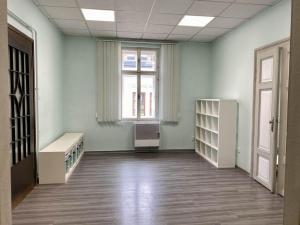 Pronájem kanceláře, Trutnov - Střední Předměstí, Národní, 172 m2