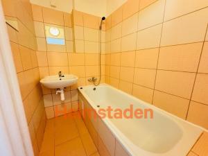Pronájem bytu 2+1, Ostrava - Poruba, Komenského, 65 m2