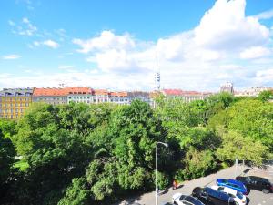 Prodej bytu 3+1, Praha - Vinohrady, Slezská, 130 m2