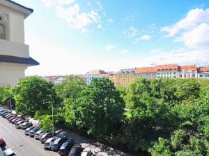 Prodej bytu 3+1, Praha - Vinohrady, Slezská, 130 m2
