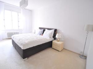 Prodej bytu 3+1, Praha - Vinohrady, Slezská, 130 m2