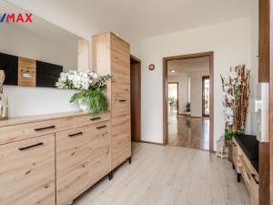 Prodej rodinného domu, Oponešice, 280 m2