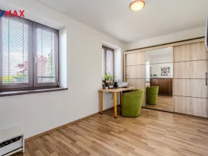 Prodej rodinného domu, Oponešice, 280 m2