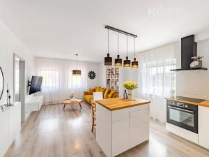 Prodej bytu 2+kk, Hostivice, Čsl. armády, 56 m2
