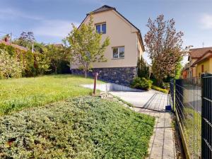 Prodej rodinného domu, Beroun - Beroun-Závodí, Na Veselou, 169 m2