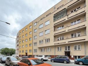 Prodej bytu 2+1, Pardubice, Sladkovského, 54 m2
