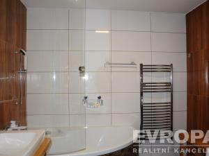 Prodej bytu 5+1, Děčín - Děčín II-Nové Město, Lužická, 145 m2