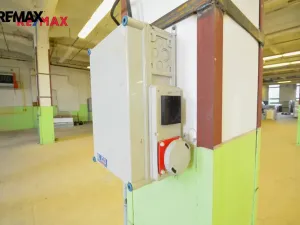 Pronájem skladu, Černožice, Sehnoutkova, 2756 m2