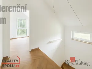 Prodej rodinného domu, Sezemice - Počaply, 125 m2