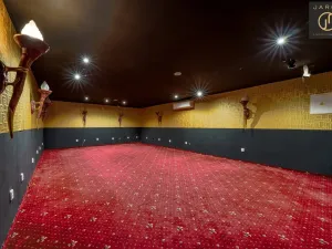 Pronájem obchodního prostoru, Petrovice, 450 m2