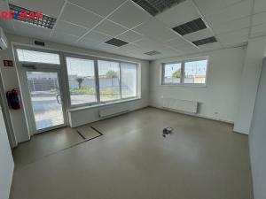 Pronájem kanceláře, Zlín - Malenovice, Šrámkova, 222 m2