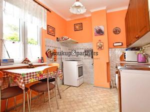 Prodej rodinného domu, Máslovice, Pražská, 73 m2