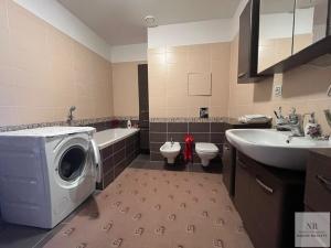Prodej bytu 3+kk, Karlovy Vary, Jateční, 118 m2