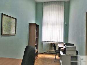 Prodej bytu 3+kk, Karlovy Vary, Zámecký vrch, 72 m2