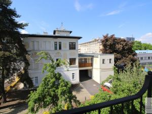 Prodej činžovního domu, Karlovy Vary, Rumunská, 1336 m2