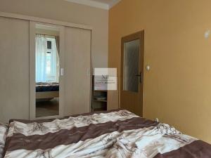 Prodej bytu 3+1, Karlovy Vary, Vítězná, 76 m2