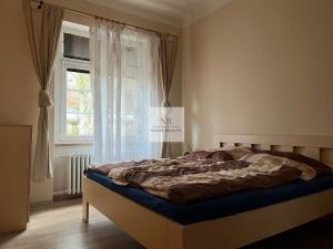 Prodej bytu 3+1, Karlovy Vary, Vítězná, 76 m2