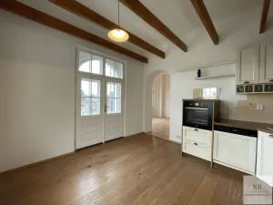 Prodej bytu 4+1, Karlovy Vary, Krále Jiřího, 134 m2