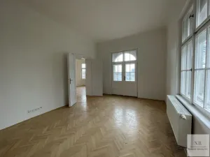 Prodej bytu 4+1, Karlovy Vary, Krále Jiřího, 134 m2