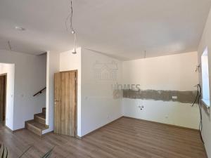 Prodej bytu 5+kk, Praha - Běchovice, Pplk. Nováčka, 140 m2