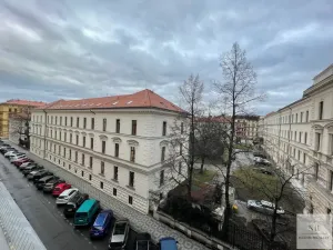 Prodej bytu 3+1, Praha - Smíchov, Petřínská, 102 m2