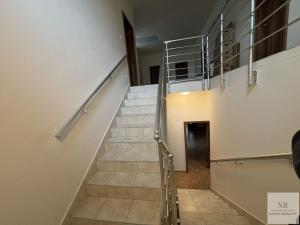 Prodej rodinného domu, Nová Role - Mezirolí, 348 m2