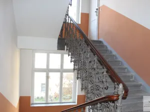 Prodej bytu 4+1, Karlovy Vary, Bulharská, 125 m2