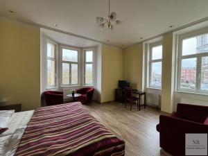 Pronájem ubytování, Karlovy Vary, Západní, 2600 m2