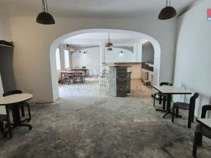 Pronájem obchodního prostoru, Kladno, T. G. Masaryka, 157 m2