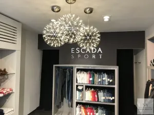 Prodej obchodního prostoru, Karlovy Vary, Zámecký vrch, 150 m2