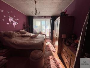 Prodej bytu 3+1, Karlovy Vary, Konečná, 82 m2