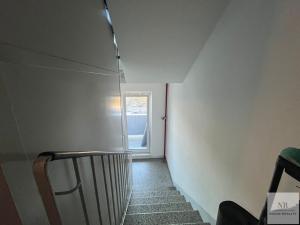 Prodej bytu 3+1, Karlovy Vary, Konečná, 82 m2