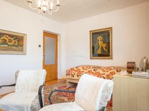 Prodej rodinného domu, Kostelec, 330 m2