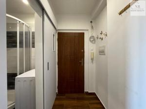 Pronájem bytu 1+kk, Karlovy Vary, Závodní, 30 m2