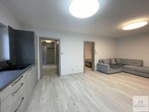 Pronájem rodinného domu, Karlovy Vary, M. Rovenské, 68 m2