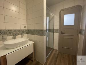 Pronájem rodinného domu, Karlovy Vary, M. Rovenské, 68 m2