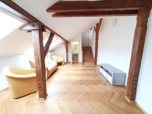 Pronájem bytu 2+kk, Praha - Nové Město, Vyšehradská, 58 m2