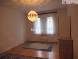 Pronájem bytu 1+1, Praha - Braník, Bezová, 55 m2