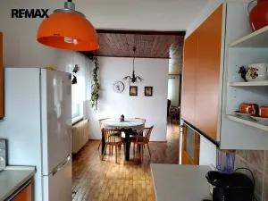 Prodej rodinného domu, Petrohrad, 151 m2