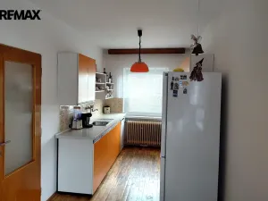 Prodej rodinného domu, Petrohrad, 151 m2