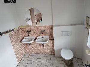 Prodej rodinného domu, Petrohrad, 151 m2