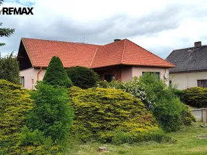 Prodej rodinného domu, Petrohrad, 151 m2