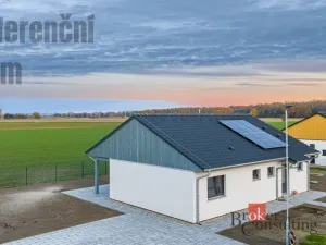 Prodej rodinného domu, Sezemice - Počaply, 90 m2