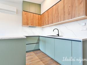 Pronájem bytu 1+kk, Brno, Škrochova, 33 m2