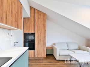 Pronájem bytu 1+kk, Brno, Škrochova, 33 m2