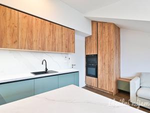 Pronájem bytu 1+kk, Brno, Škrochova, 33 m2