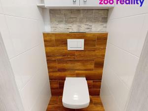 Prodej bytu 2+1, Strakonice, Bezděkovská, 55 m2