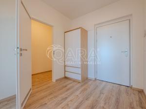 Pronájem bytu 2+kk, Praha - Kbely, Sedlářova, 52 m2