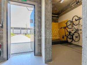Pronájem bytu 2+kk, Praha - Kbely, Sedlářova, 52 m2