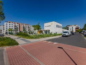 Pronájem bytu 2+kk, Praha - Kbely, Sedlářova, 52 m2